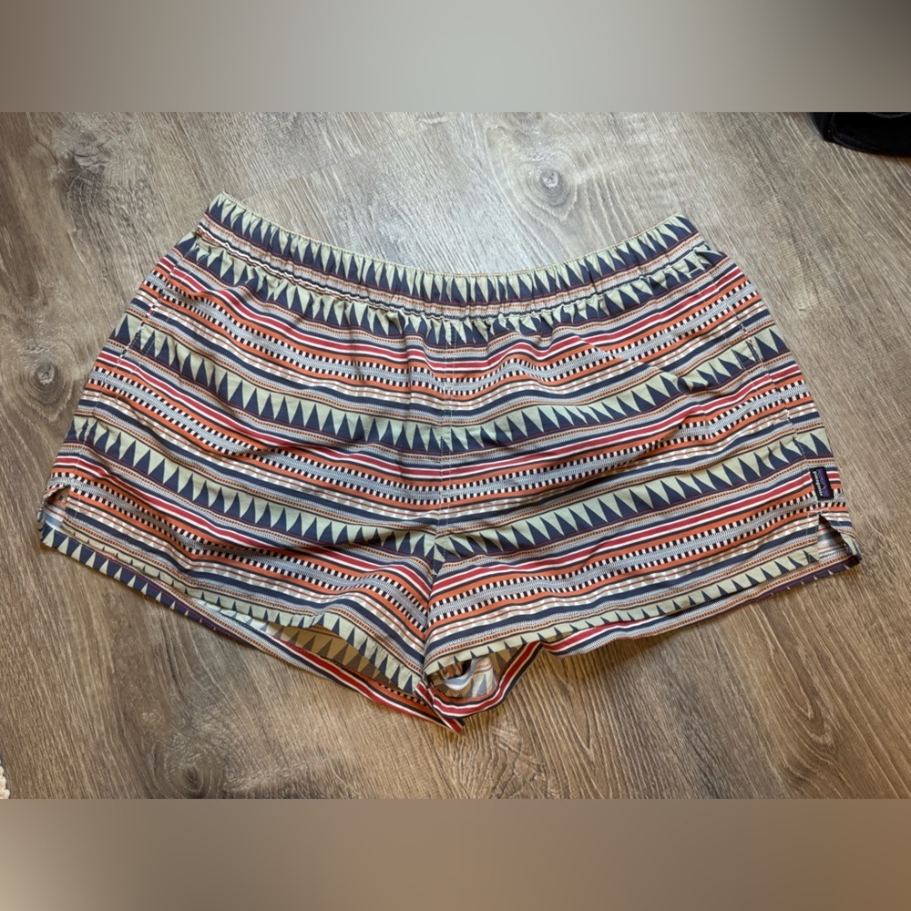 Patagonia W’s Barely Baggies Shorts 2½"  Belay Stripe Desert Sage XL